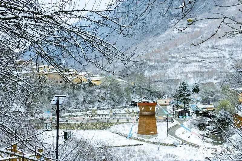 甘肃，热烈欢迎各位来宾与朋友们